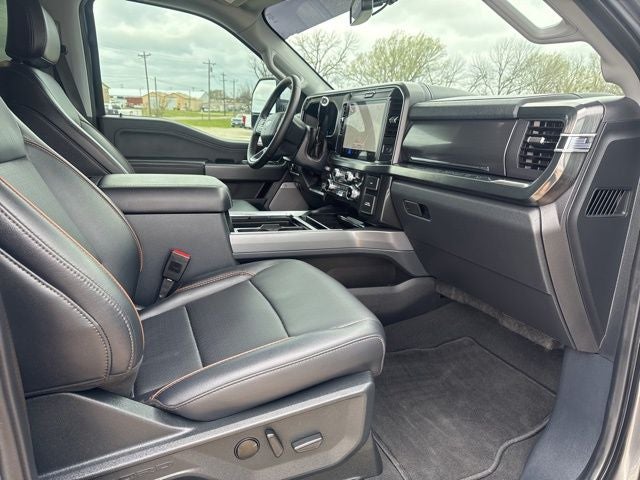 2025 Ford F-250SD Lariat