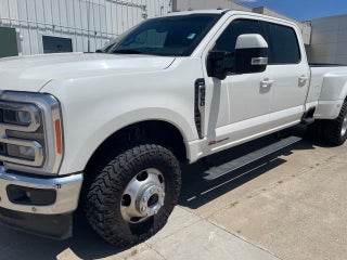 2023 Ford F-350SD Lariat