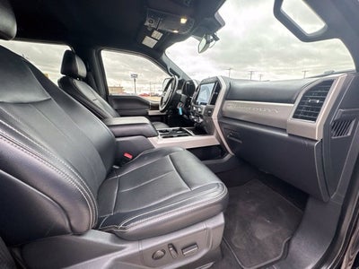 2022 Ford F-350SD Lariat