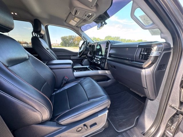 2023 Ford F-350SD Lariat
