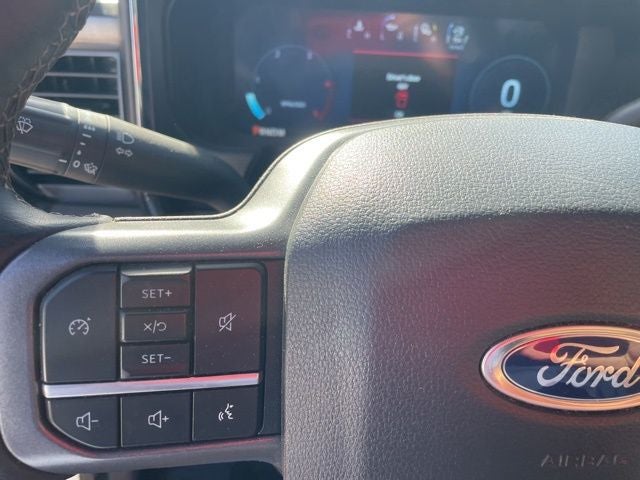 2025 Ford F-350SD Lariat DRW