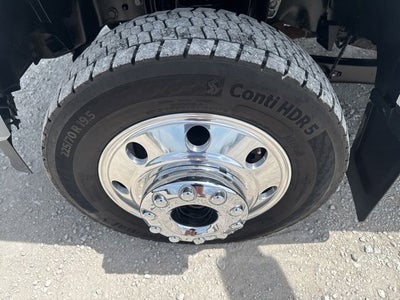 2025 Ford F-450SD Platinum