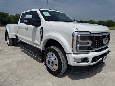 2025 Ford F-450SD Platinum