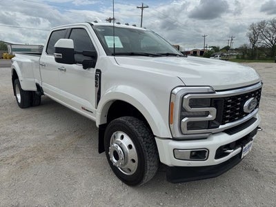 2023 Ford F-450SD Limited