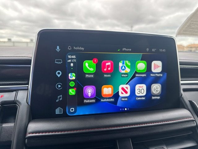 2023 Chevrolet Suburban RST
