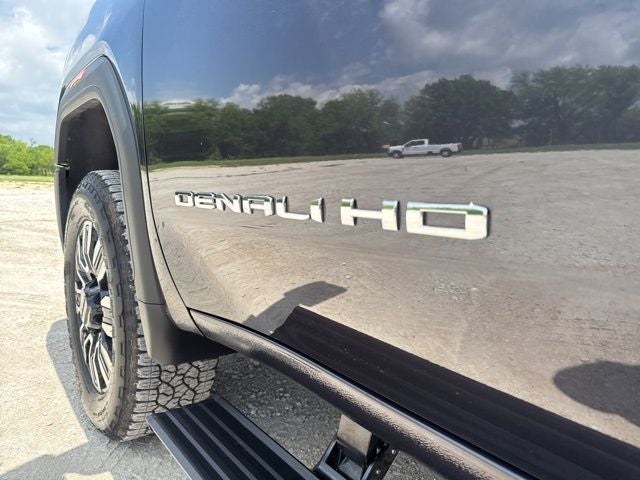 2025 GMC Sierra 2500HD Denali Ultimate
