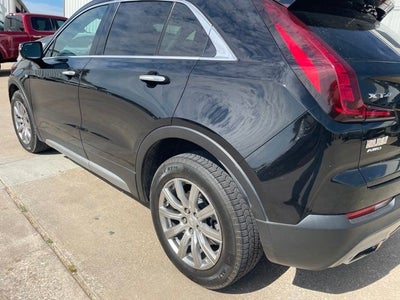 2022 Cadillac XT4 Premium Luxury