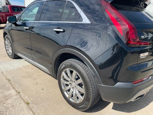 2022 Cadillac XT4 Premium Luxury