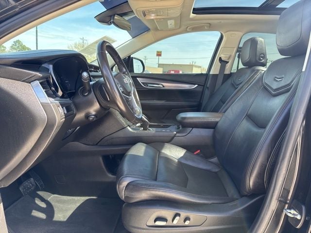 2018 Cadillac XT5 Premium Luxury