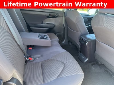 2023 Toyota Highlander LE