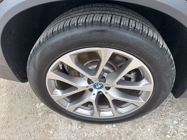 2025 BMW X5 xDrive50e