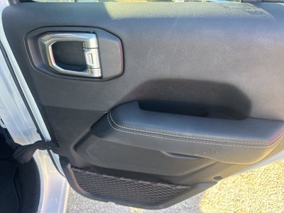 2023 Jeep Wrangler 4-Door Sahara 4x4