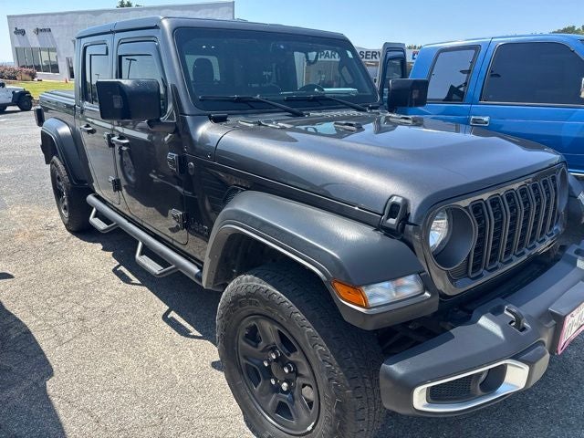 2024 Jeep Gladiator Sport