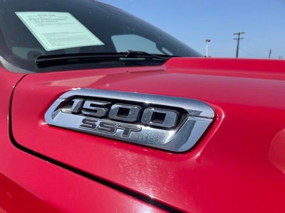 2025 RAM 1500 Big Horn Crew Cab 4x4 5'7' Box