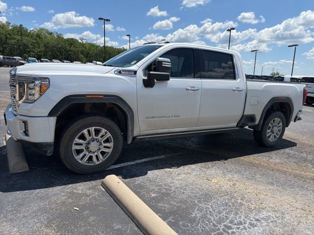 2023 GMC Sierra 2500HD 4WD Crew Cab Standard Bed Denali