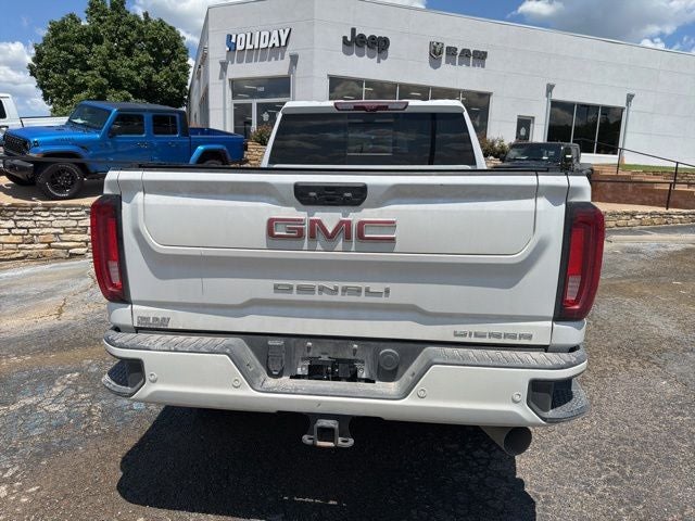 2023 GMC Sierra 2500HD 4WD Crew Cab Standard Bed Denali