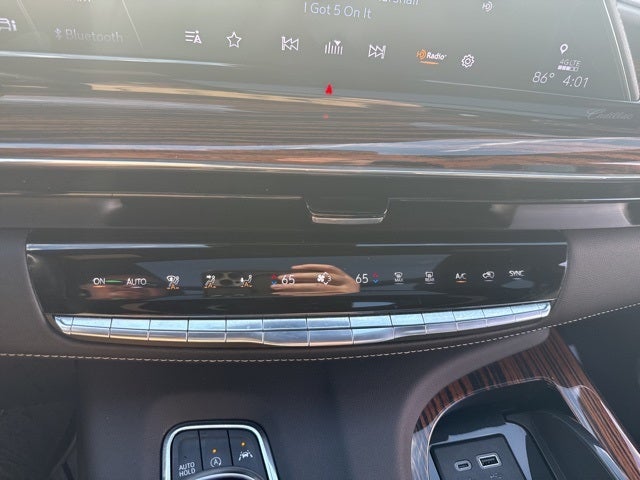 2023 Cadillac Escalade 4WD Premium Luxury