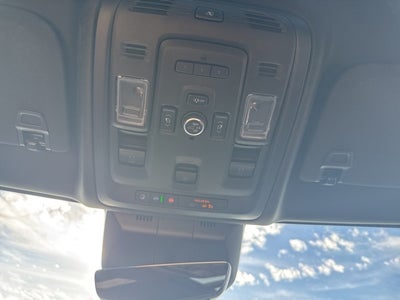 2023 Cadillac Escalade 4WD Premium Luxury