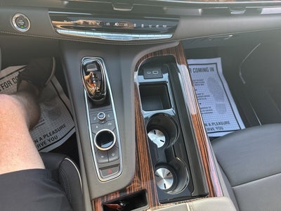 2023 Cadillac Escalade 4WD Premium Luxury