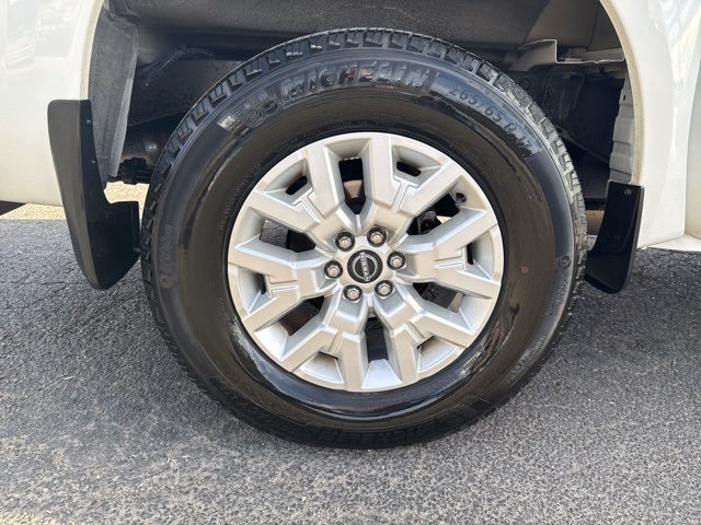 2023 Nissan Frontier Crew Cab SV 4x4