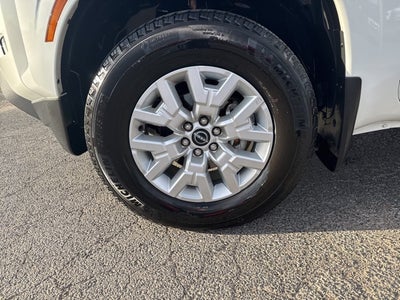 2023 Nissan Frontier Crew Cab SV 4x4