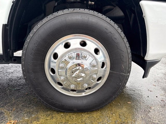 2024 RAM 3500 Lone Star Crew Cab 4x4 8' Box