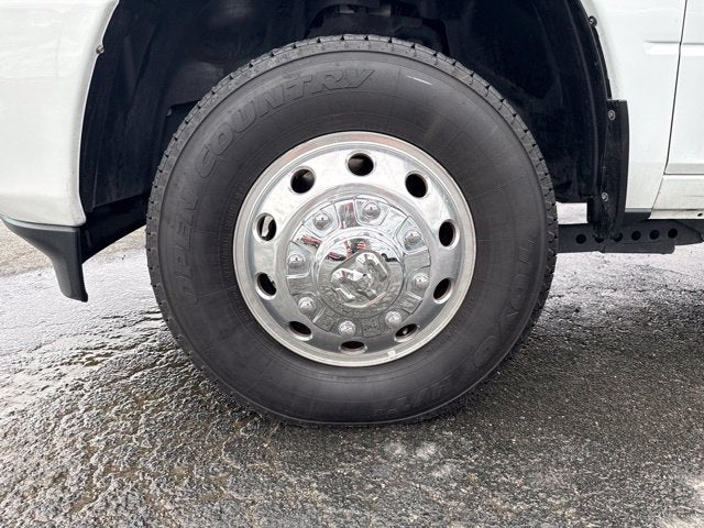 2024 RAM 3500 Lone Star Crew Cab 4x4 8' Box