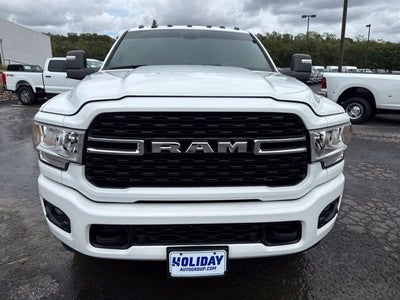 2024 RAM 3500 Lone Star Crew Cab 4x4 8' Box