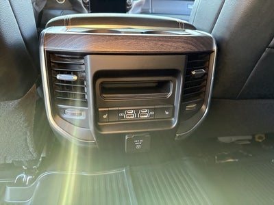 2025 RAM 3500 Laramie Crew Cab 4x4 8' Box