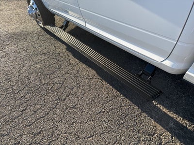 2025 RAM 3500 Laramie Crew Cab 4x4 8' Box