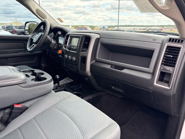 2018 RAM 2500 Tradesman Crew Cab 4x4 6'4' Box
