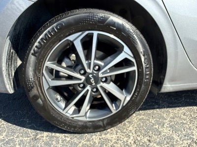 2024 Kia Forte LXS