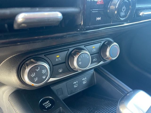2025 Nissan Kicks SV Intelligent AWD