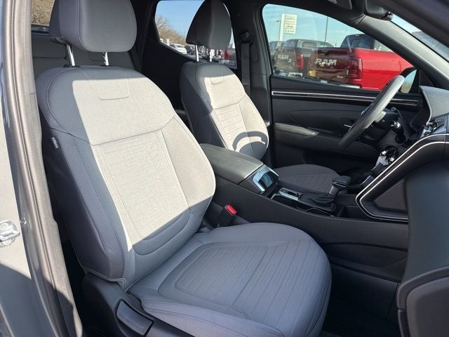 2023 Hyundai Santa Cruz SE