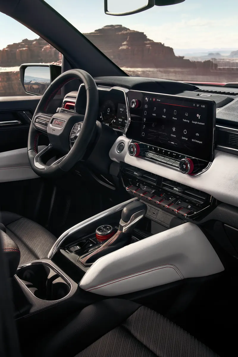 2026 GMC Canyon infotainment system at Holiday GMC in Graham TX